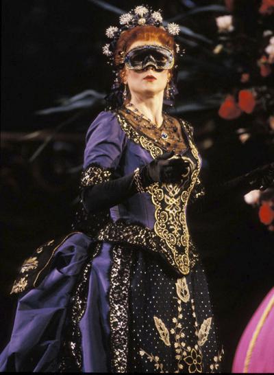 An SFO costume shop sale!
