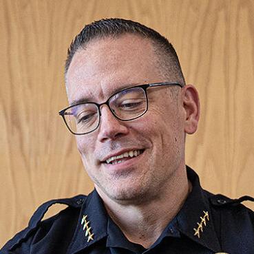 Santa Fe police chief takes stand in obelisk protester's civil trial - Vimarsana News