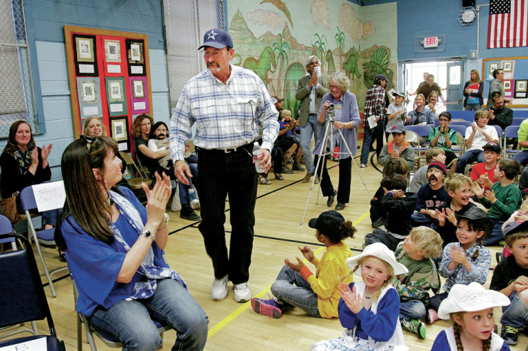Acequia Madre Bids Farewell To Beloved Mr B Education Santafenewmexican Com