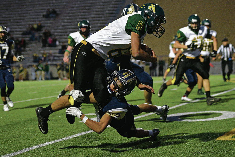 Los Alamos defeats Santa Fe High, 2518 Sports