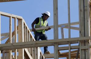 U.S. economy grew at solid 2.6 percent rate in fourth quarter