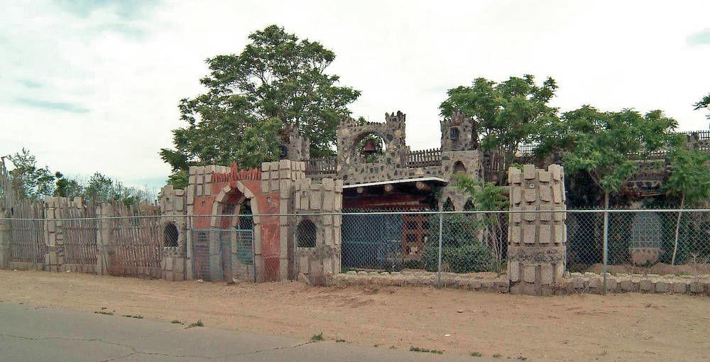 Aragon’s Albuquerque ‘castle’ reduced to ashes | Local News ...