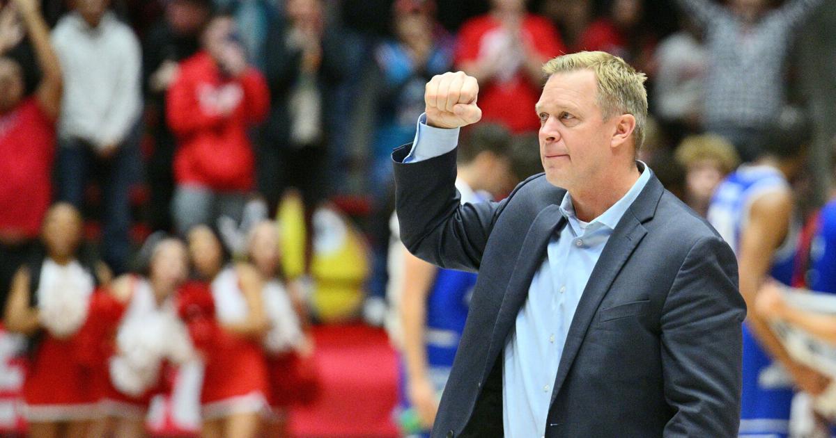 Lobos turn lowly eyes to Bronco Mendenhall | Local News |  santafenewmexican.com