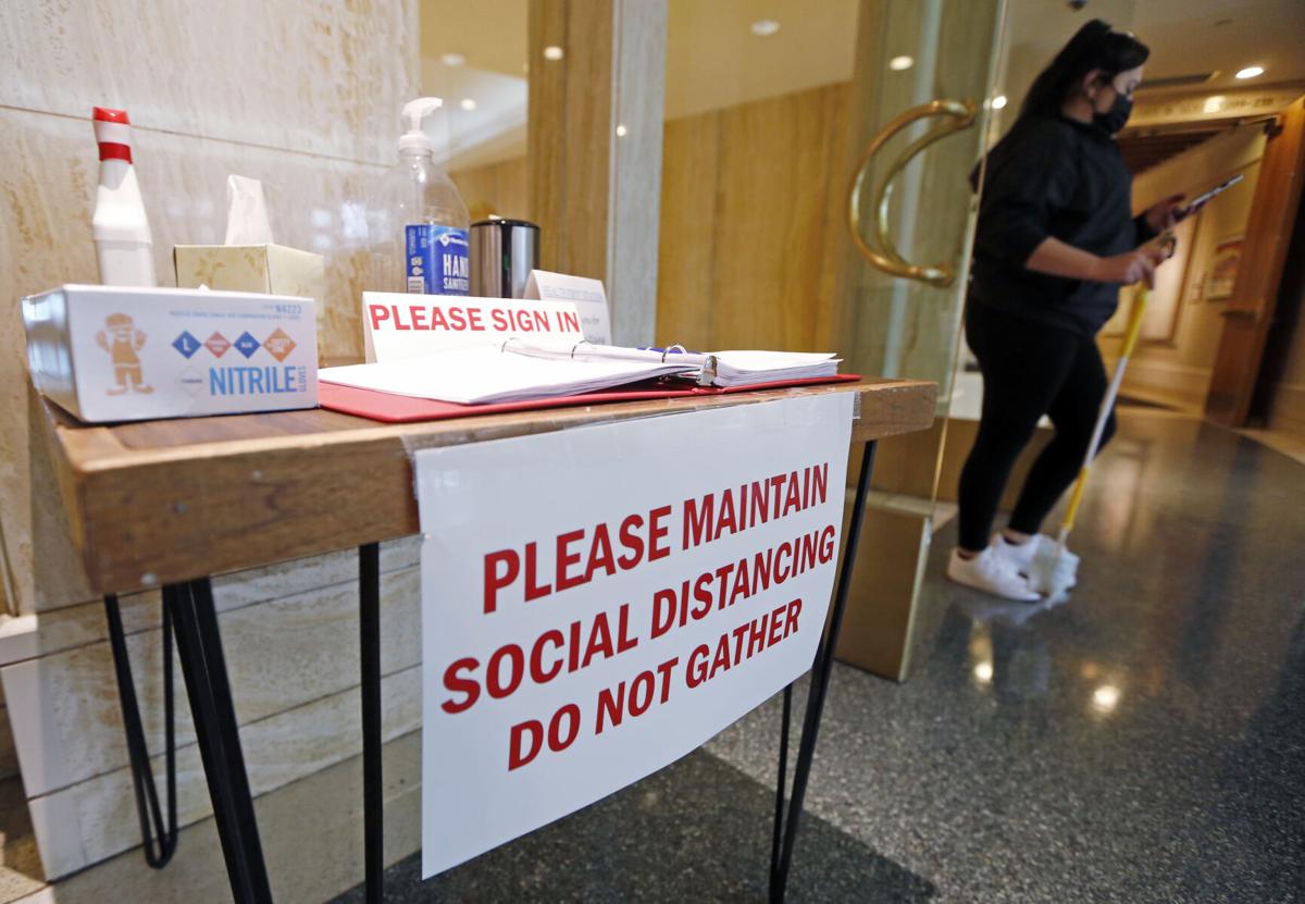 Coronavirus Clash At New Mexico Capitol Local News Santafenewmexican Com Coronavirus Clash At New Mexico Capitol Local News Santafenewmexican Com