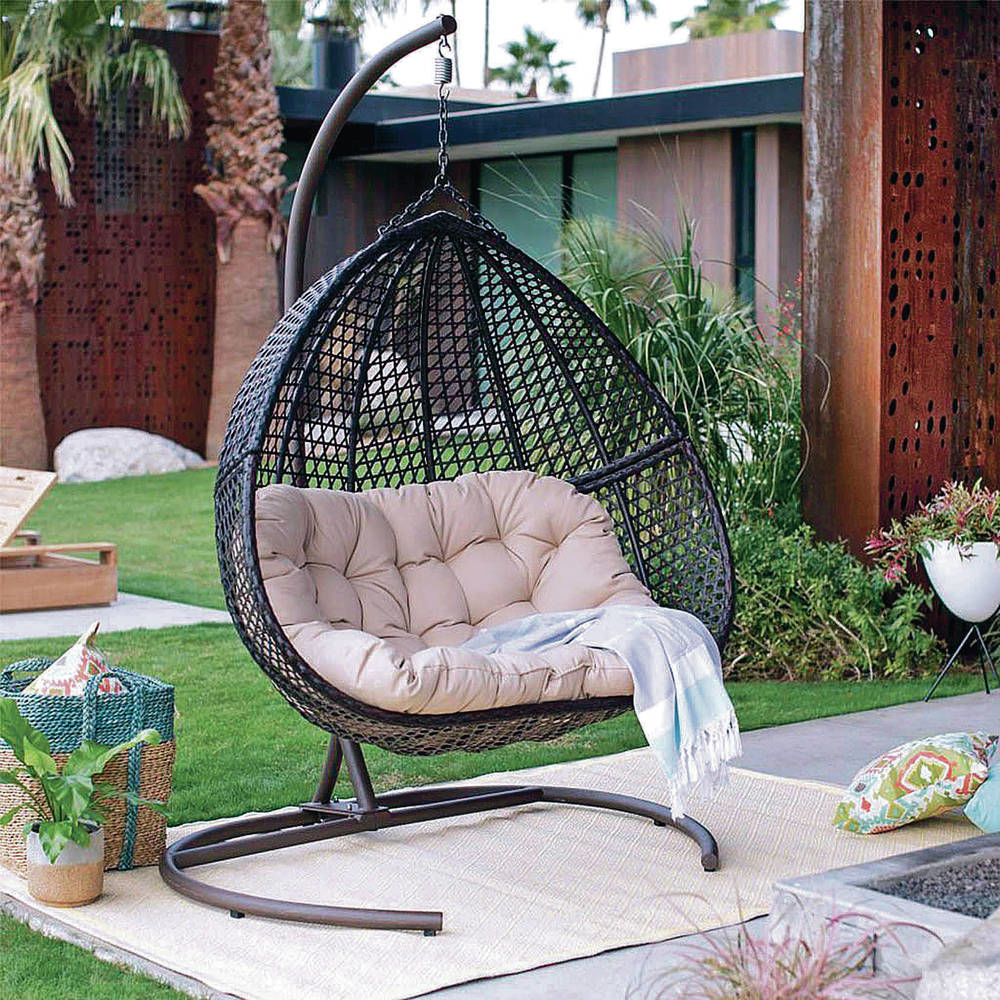 A cool chair that will make everyone want to swing by | Santa Fe New