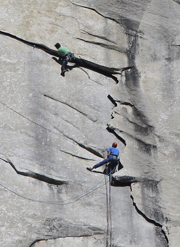2 Men Reach Top Of Yosemites El Capitan In Historic Climb News 