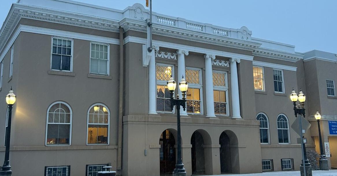 Jury convicts Rio Arriba man accused of abusing pregnant spouse