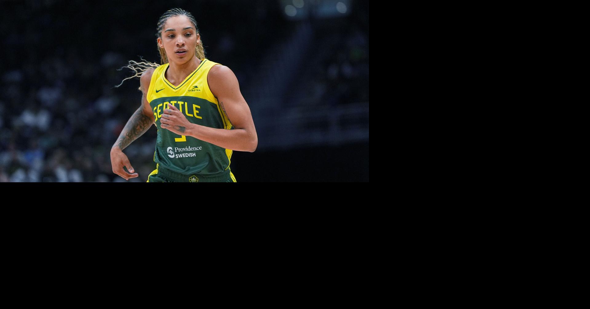 All-Star Gabby Williams joins Valkyries on multiyear deal; Alyssa Thomas returns to Phoenix
