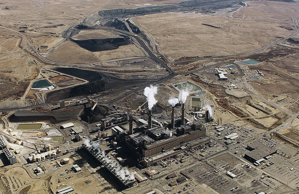 Four Corners worries about jobs as coalfired plants power