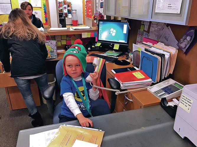 Tesuque Elementary's pintsized principal Local News