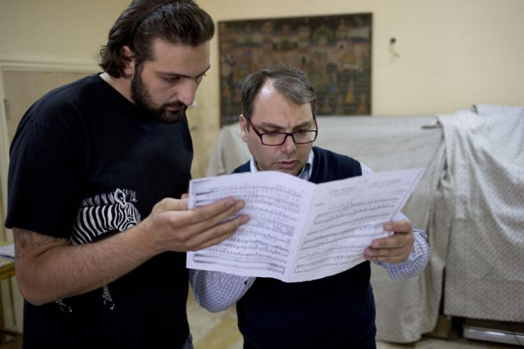 Damascus opera suffers under mortar strikes News