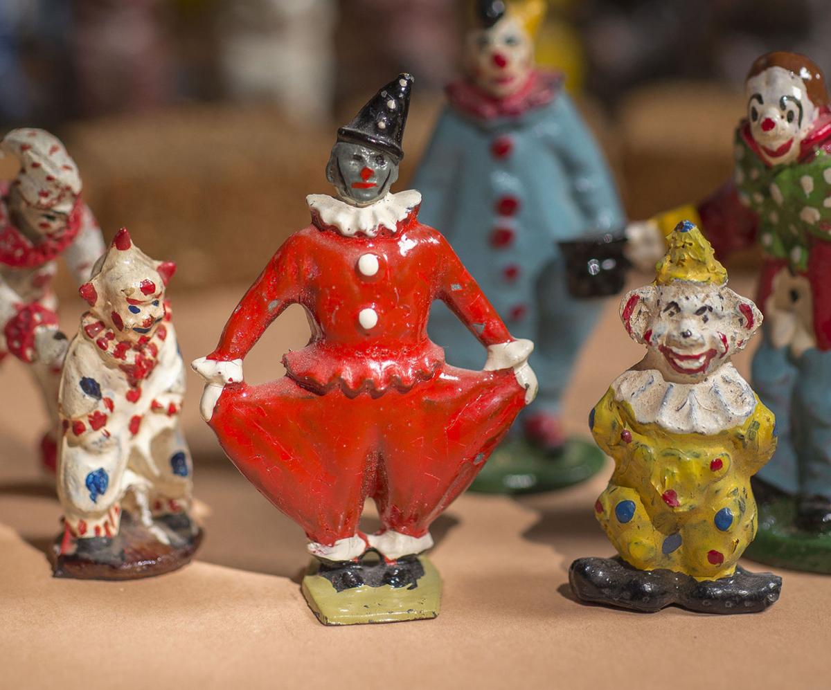 Send in the clowns Morris Miniature Circus Museum Shows