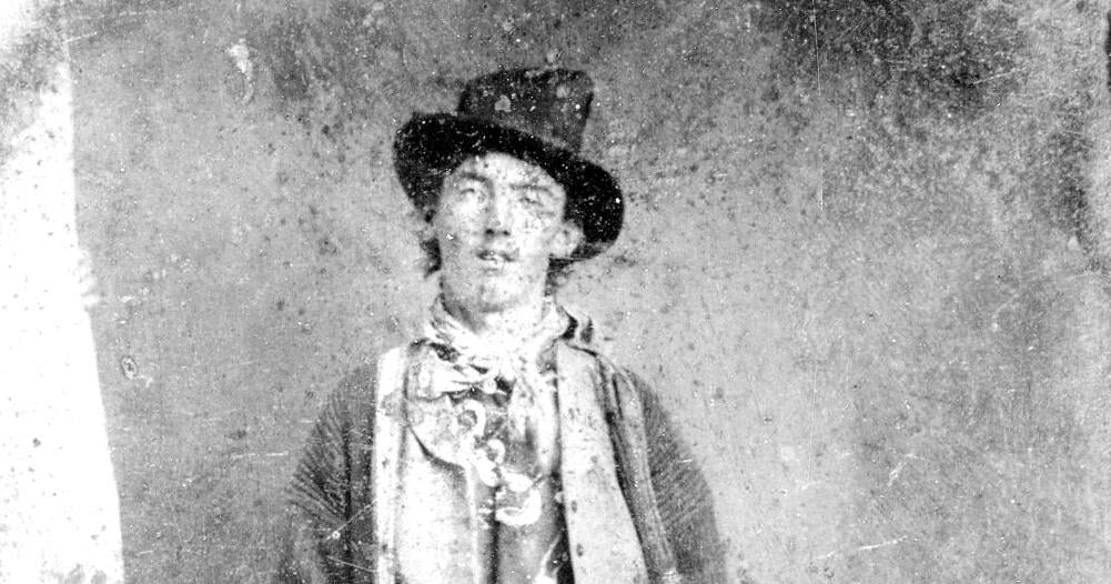 Fort Sumner gets new gravesite monument for famed outlaw Billy the Kid