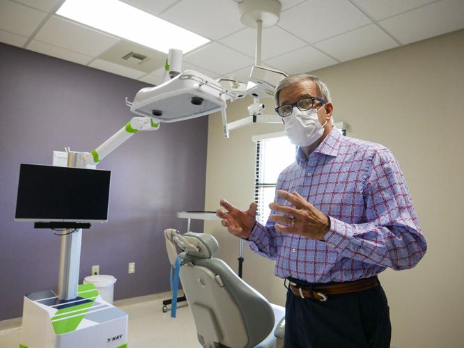 Onam uxlayotgan porno