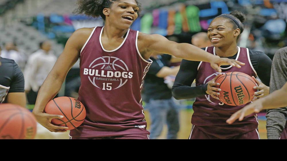 Women Mississippi State Looks To End Uconn S Run In Final
