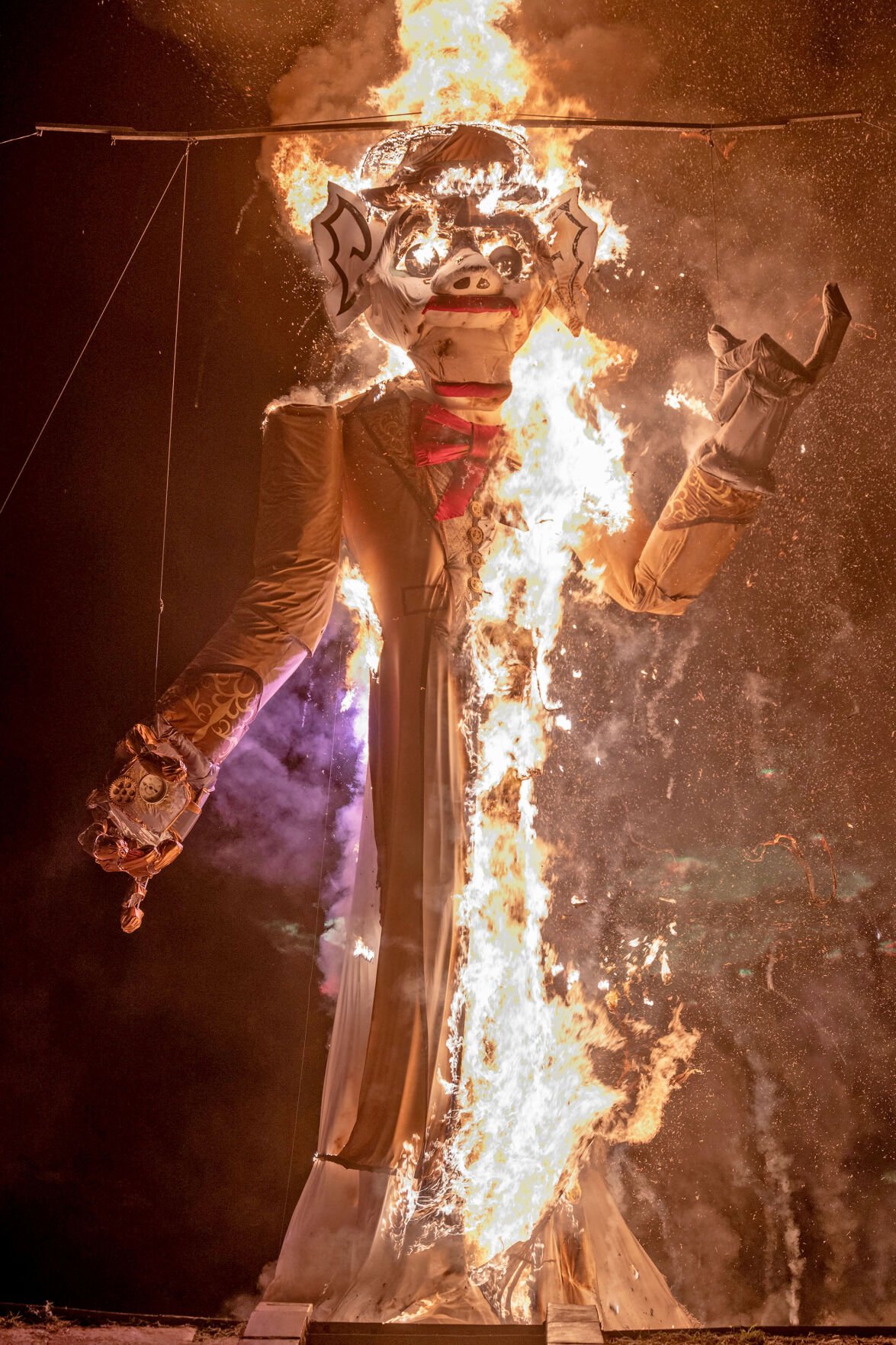 Like clockwork, Old Man Gloom burns again | Local News