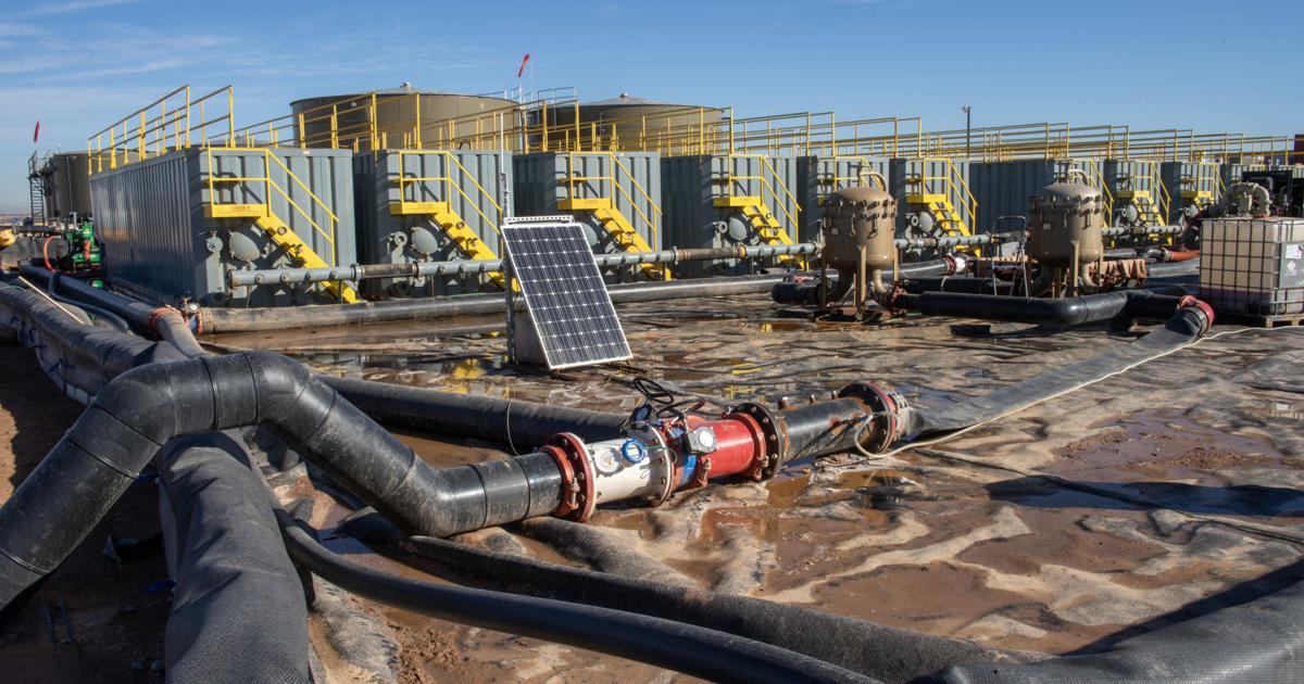 State agency takes 'cautious approach' to fracking injection wells in ...