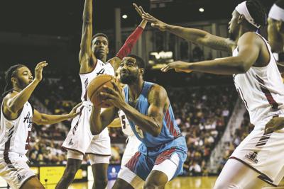 Rolling Lobos Host Rematch With Nmsu On Saturday At Pit Sports