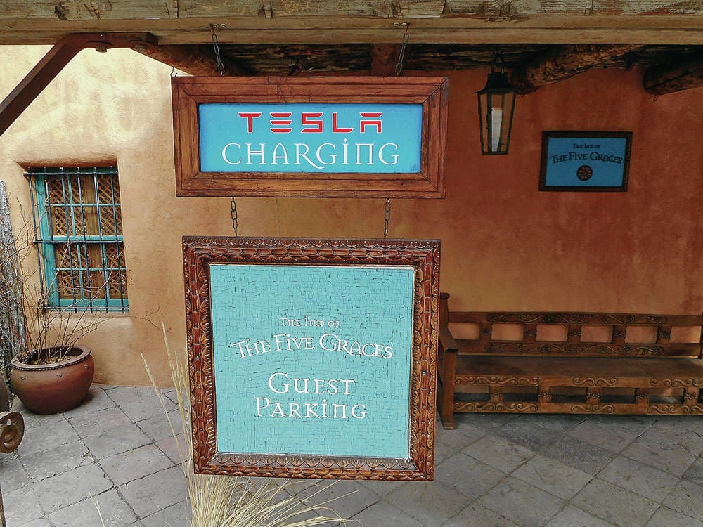 ‘Tesla bill’ would allow electric carmakers to sell in N.M.