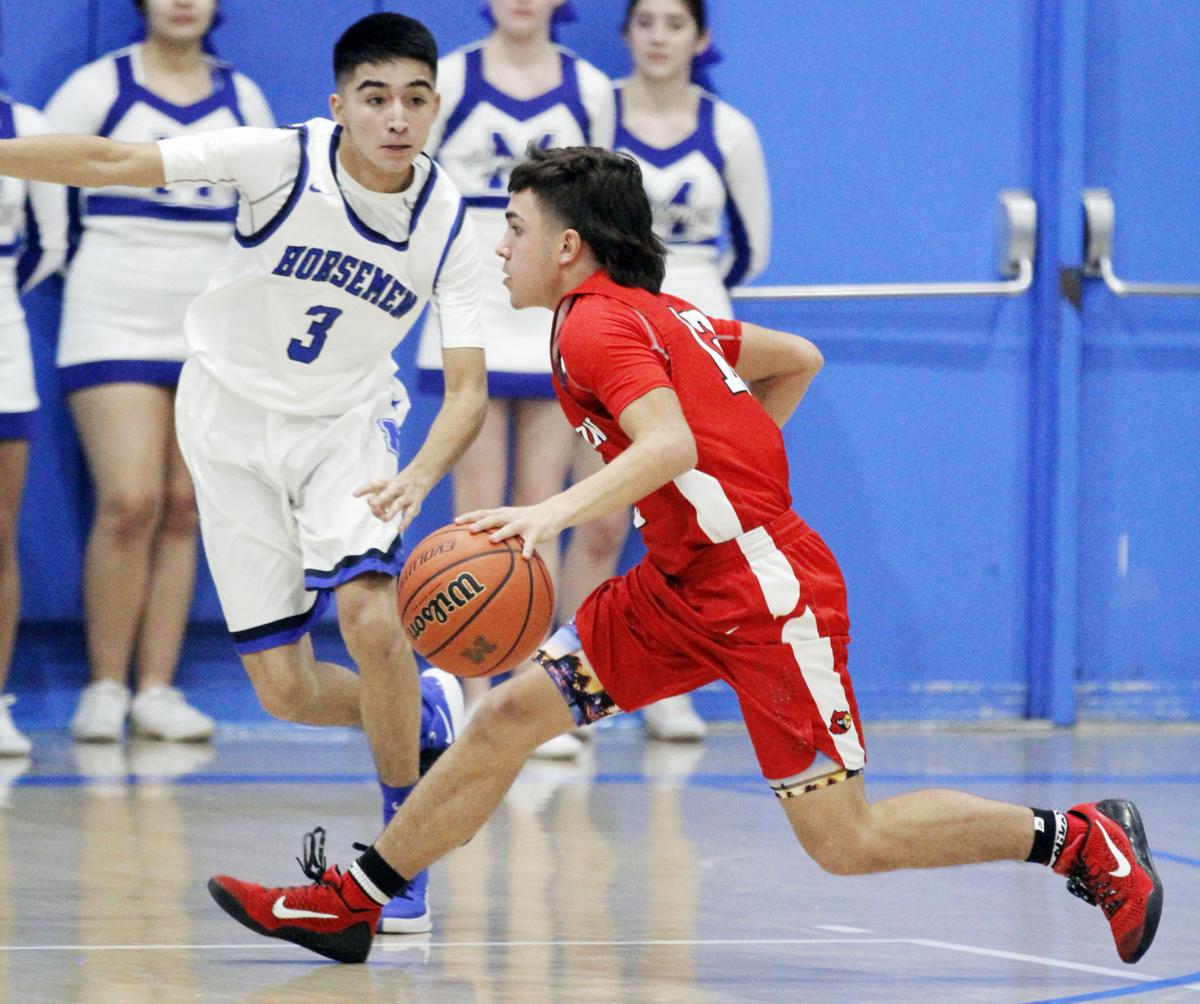 St Michael S Gets Gritty 60 51 Win Over Robertson Sports