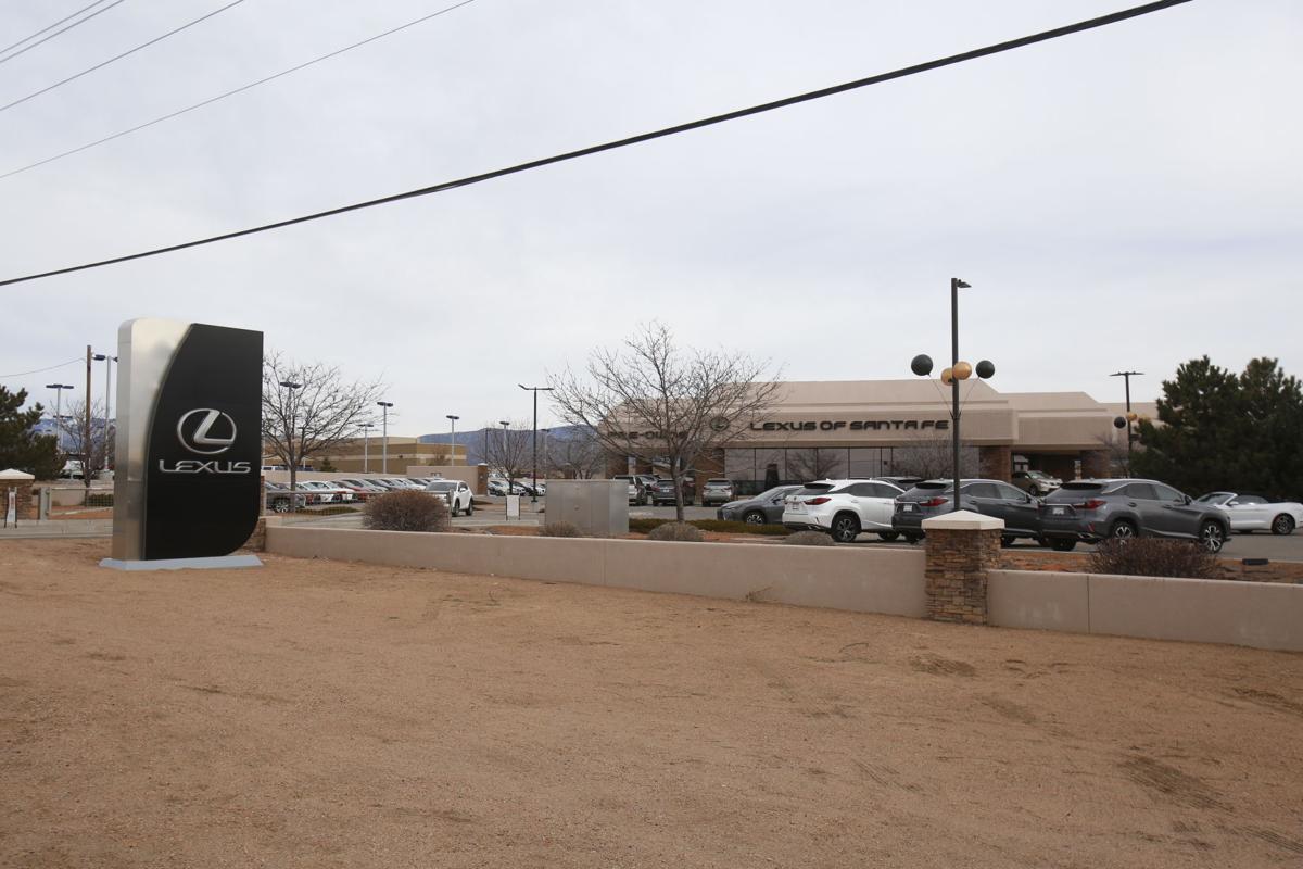 Lexus Dealerships Sold To Nation S Fourth Largest Auto