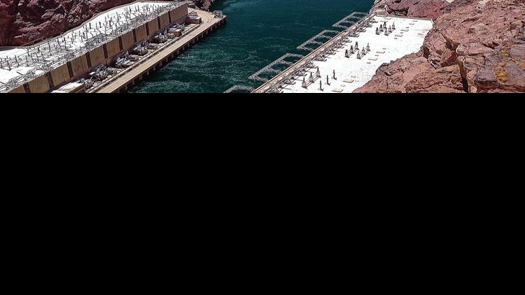 Hoover Dam Lake Mead Worth The Trip From The Strip Travel