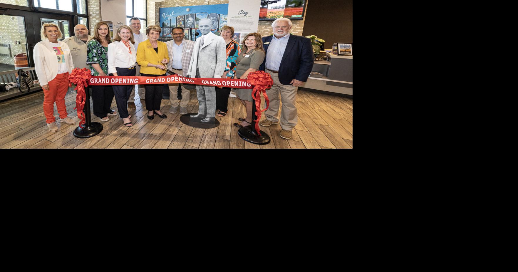 May 10 Richmond Hill Convention & Visitors Bureau Unveils Display at