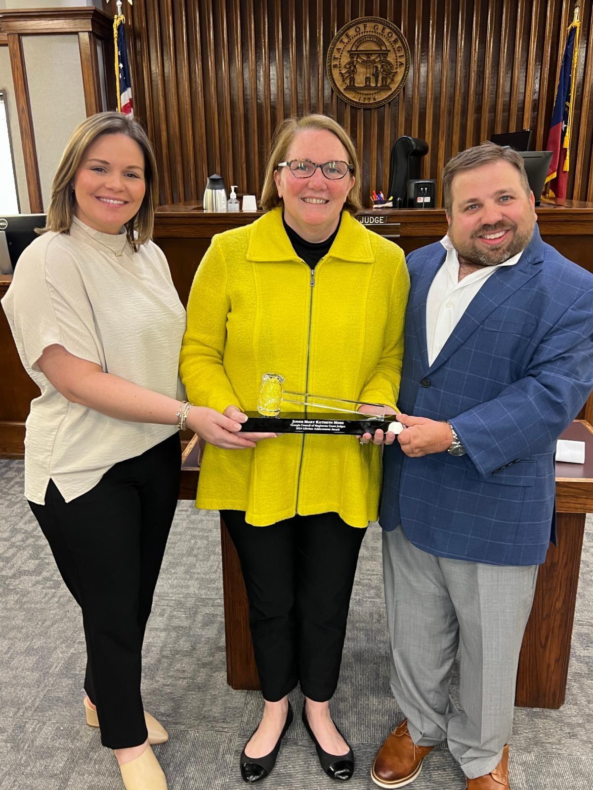 CHIEF JUDGE MARY KATHRYN MOSS Receives Lifetime Achievement Award from