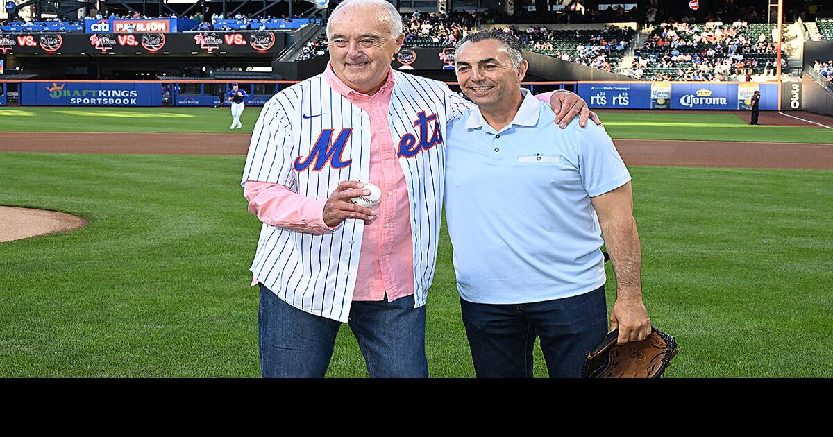 Portrait of New York Mets infielders Rey Ordonez, John Olerud