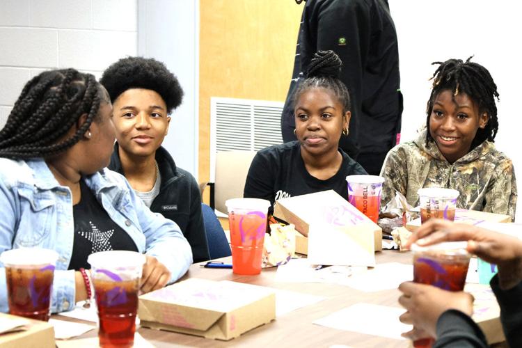 Mullins High valedictorian Janae Gerald makes dream come true