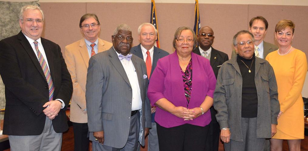 Darlington County School District honors Board of Education, swears in