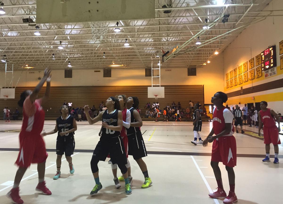 Aau Teams Compete In Dillon Battle Of The Border Sports Scnow Com
