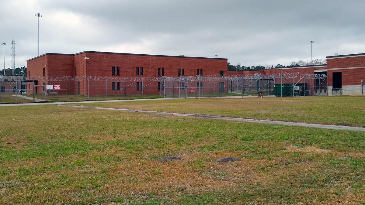 Lawsuit alleges Lake City police, Florence County Detention Center