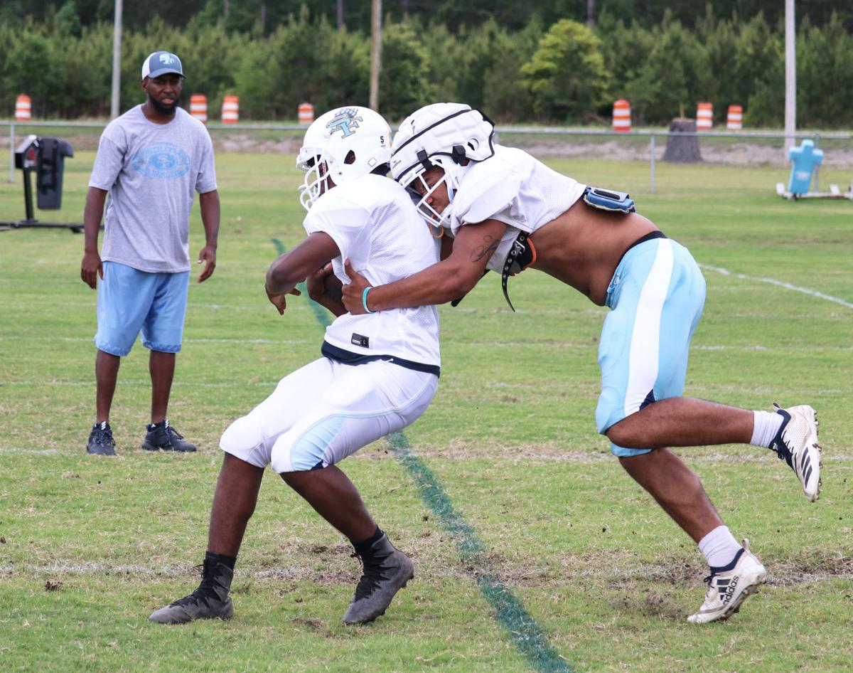 South Florence Spring Football Practice Gallery Scnow Com