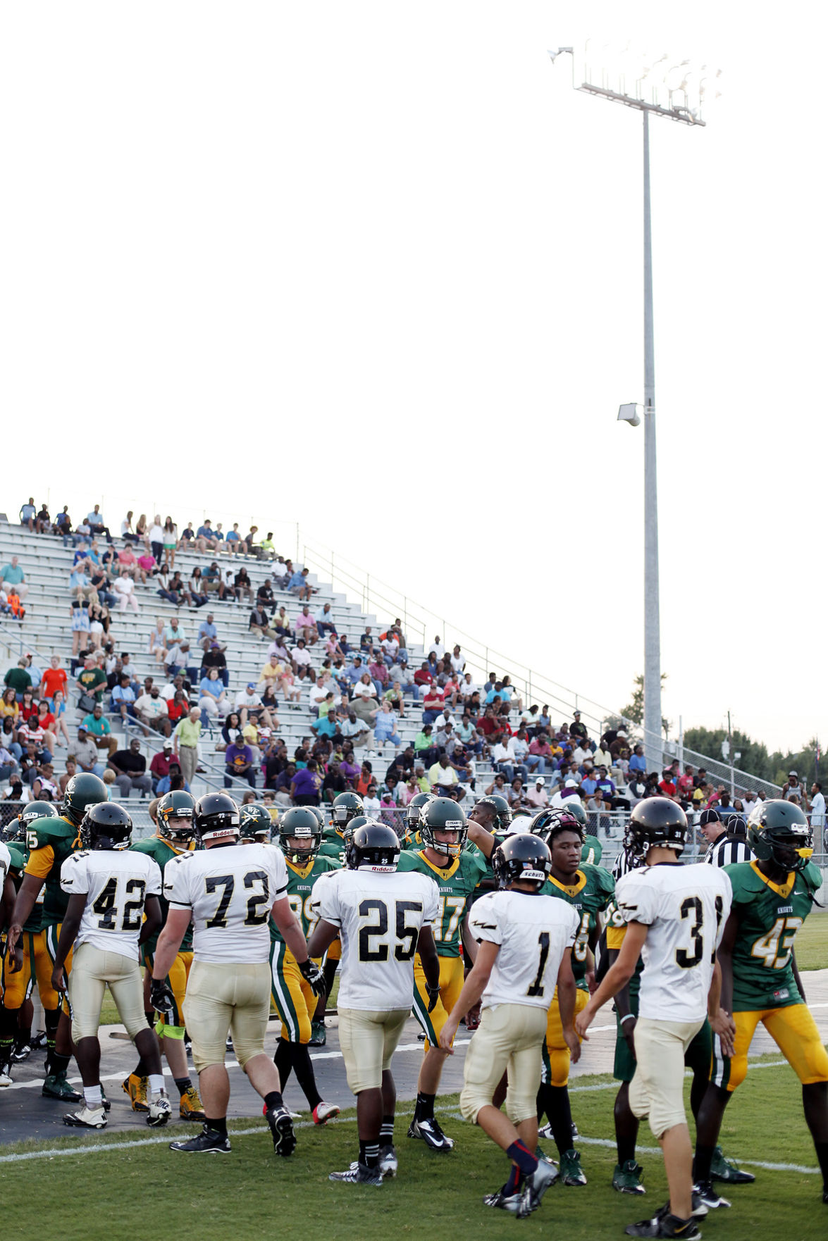 Florence teams have strong showings in jamboree Sports News