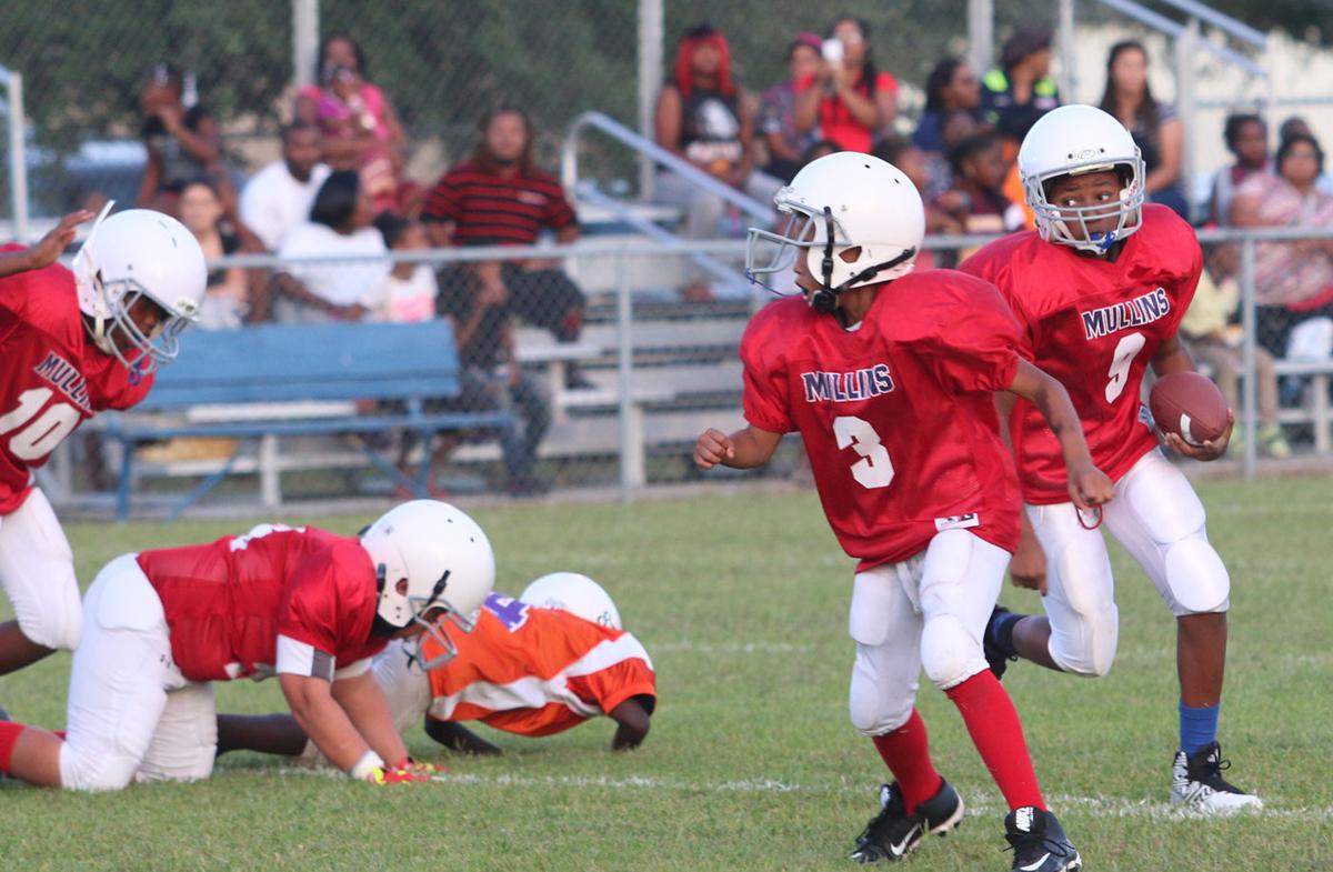 Mullins, Marion recreation football season hits the field Featured