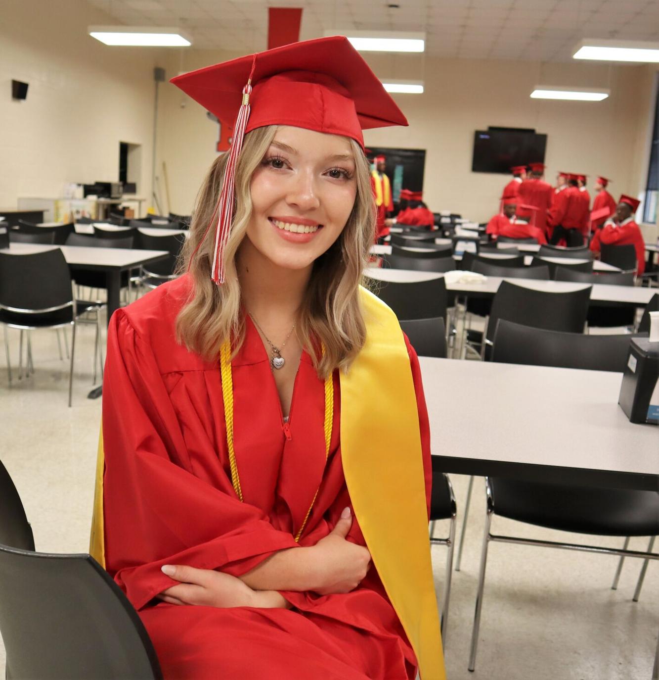 PHOTOS HannahPamplico Class of 2023