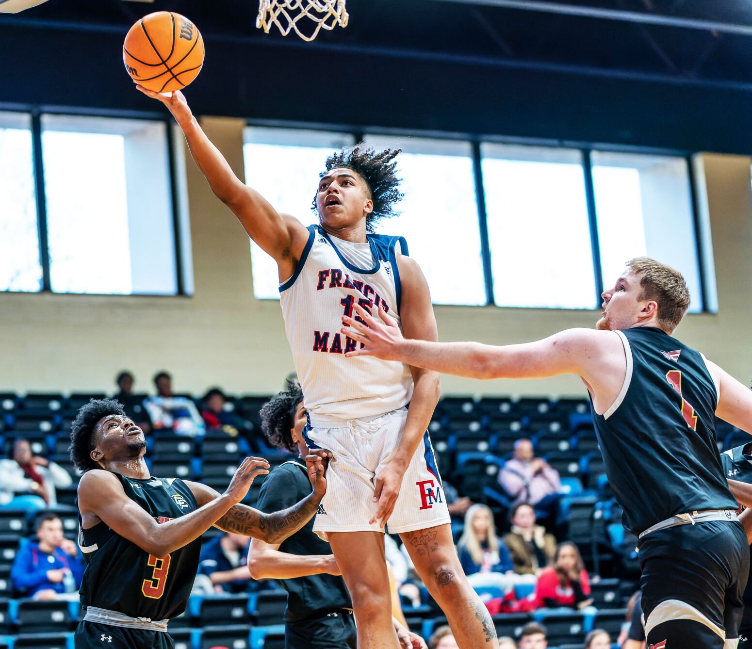 Pierce, SaintCyr help FMU men pull away from Erskine for 5th