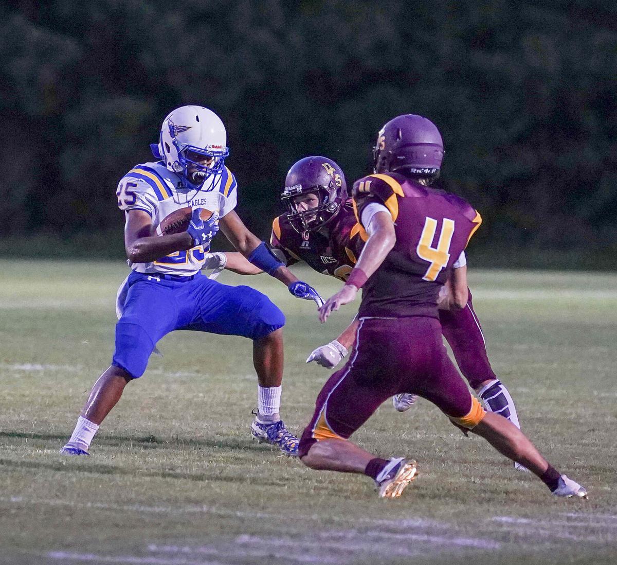 Big Pass Plays Big Int Returns Push Dillon Christian Past Florence Christian 47 27 Sports News Scnow Com