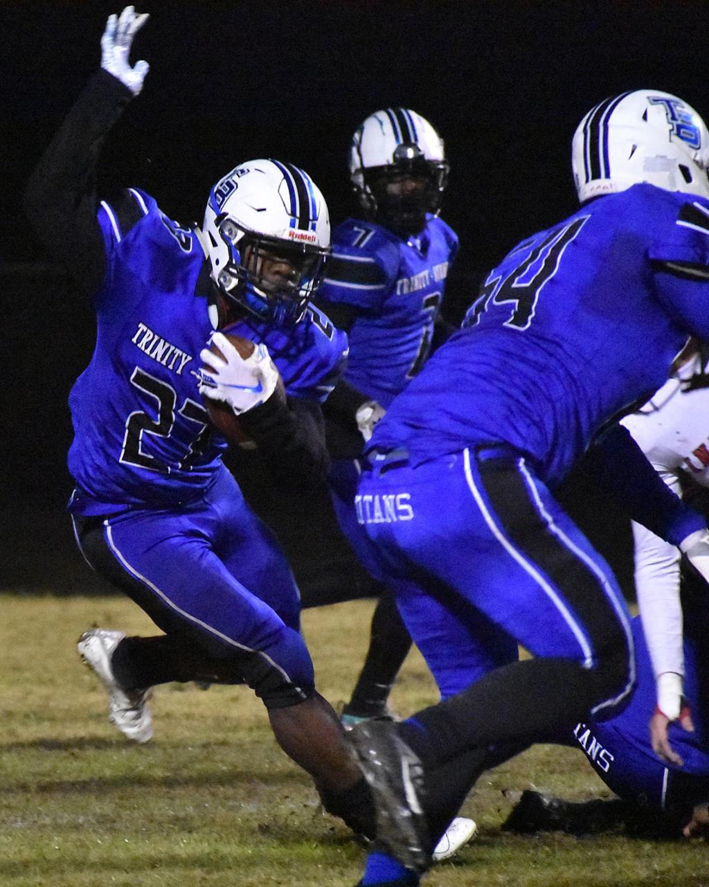 Prep Football Roundup Nick Jones Leads Titans To Title Game