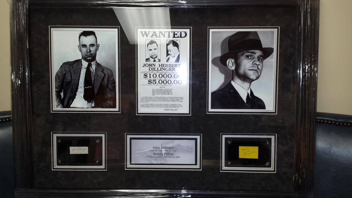 A piece of history: Plaque featuring FBI's Melvin Purvis, outlaw John ...
