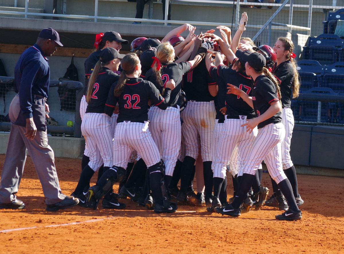 Fmu Vs Belmont Abbey Softball Sports Scnow Com