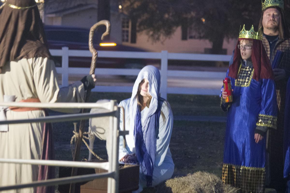 Photos Trinity Presbyterian Living Nativity News Scnow Com