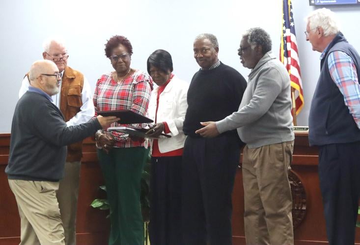 Outgoing Marion County Councilmembers recognized for years of service