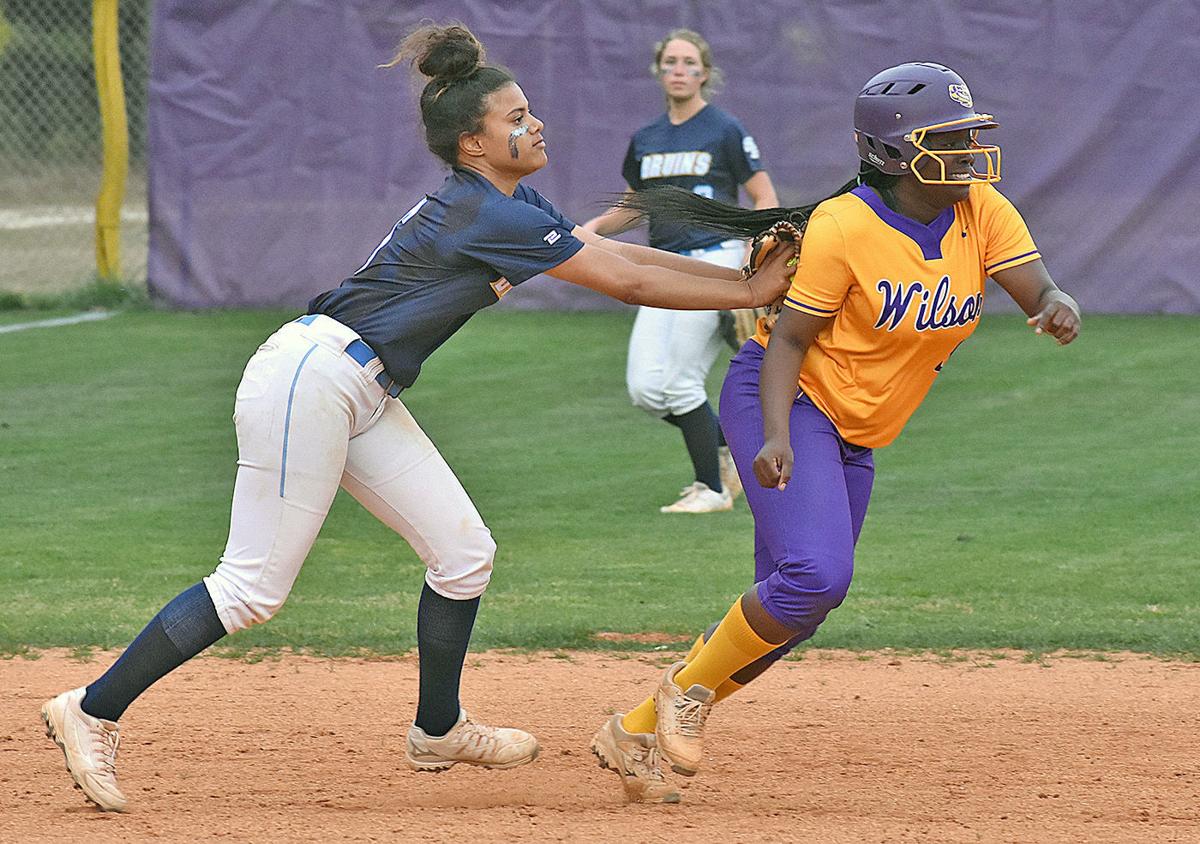 South Florence softball cruises past Wilson High School