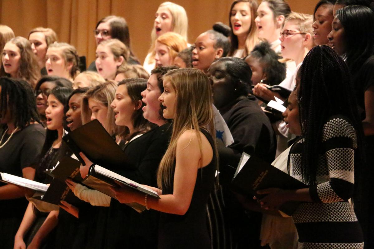 AllCity Choir blends voices in concert