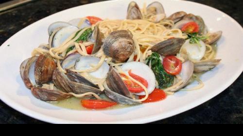 Budget Gourmet Angry Cape Romaine Clams Lifestyles Scnow Com