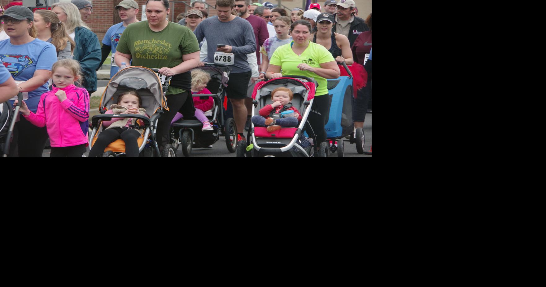 Nearly 500 participate in races to benefit Autism Resource Center
