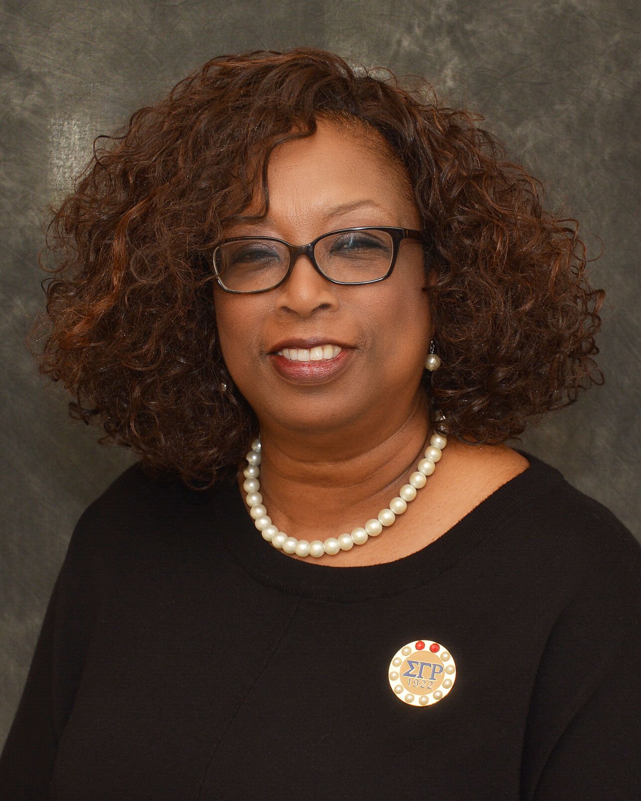 Mayo High School's Wallace announces retirement