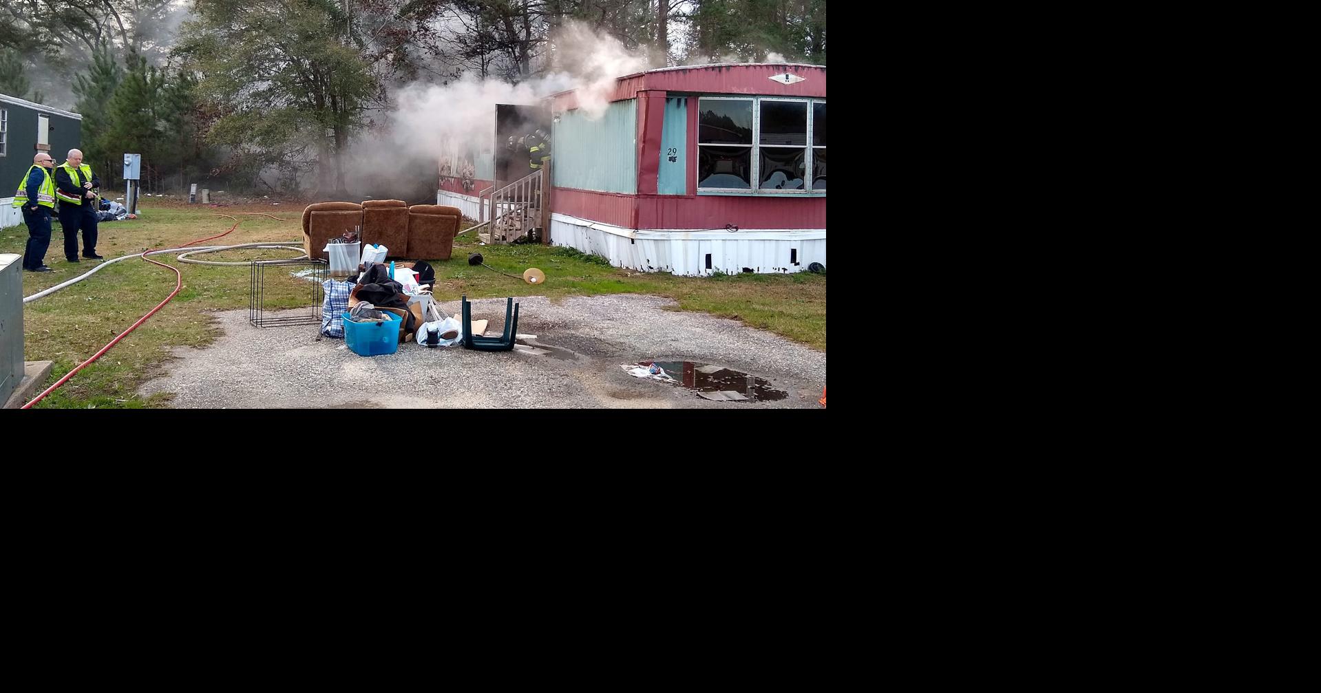 Florence County mobile home destroyed by Friday afternoon fire